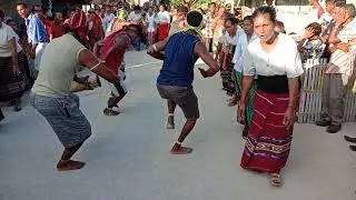 Tarian penghormatan Bunda Maria dari rukun St. Ignasius