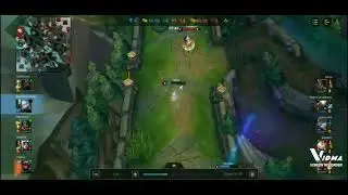 Nothing to see here, just a pro Janna avoiding skillshots like a God