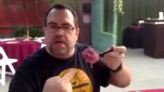 Fun Bun Tasting for First Time by Rick West of Theme Park Adventure TPA Knott's Berry Spring