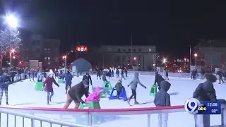 Free skating at the Clinton Square rink