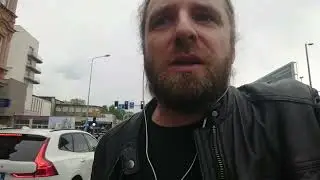 Dobromir Sośnierz: Konserwator zabytków blokuje nam remont elewacji.
