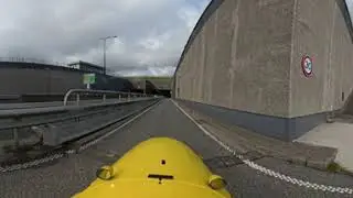 Op volle snelheid door de kiltunnel (360)