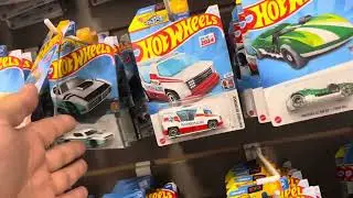 Playdays Collectibles Taco Tuesday night Hotwheels hunting at Ralphs Supermarket. 7.1.25