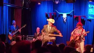 Junior Brown - Too Many Nights In A Roadhouse