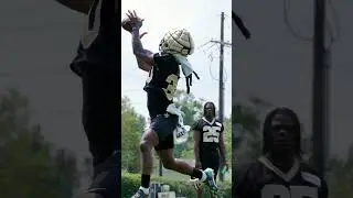 Derek Carr to Jamaal Williams at 2023 Saints OTAs #shorts