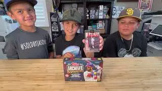 Mike opening the 2022 Topps Archives Signature Series Box - Sports Cards Unlimited