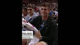 Christian Pulisic is court side in Miami ⚽