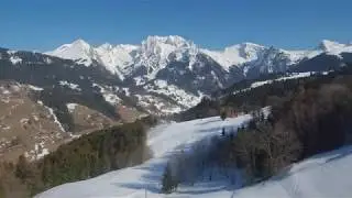 Soky - Manigod depuis l'envers en drone