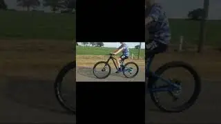 2021 Haro Shift R9 Full Suspension Mountain Bike