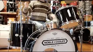 Noble & Cooley CD Maple in Piano Black Gloss