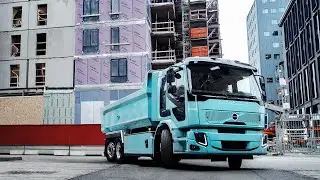 Volvo Trucks &ndash; Volvo FE Electric. Compact and capable city construction