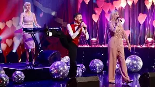 Crystal Swing - Tequila | The Late Late Show | RTÉ One