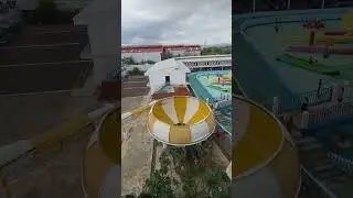 Она впервые прокатилась на водной горке 