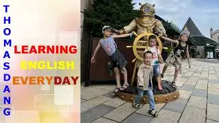 Why do young people feel so lonely? - Learning English everyday with Thomasdang