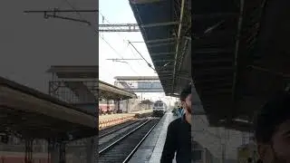 Vapi Railway Station #train #rail #indianrailways  #shorts