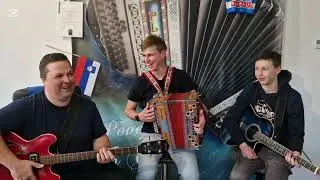NOVOLETNI KONCERT-JAKOB THURNER,RAPHAEL GRADER-MELODIJA B. ES As Des-HALL-PLAZNIK STIMA