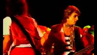 WISHBONE ASH-Phoenix (With Lyrics)