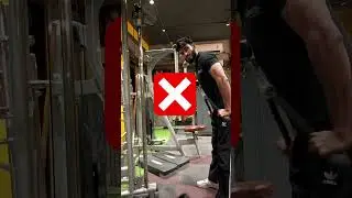 correct form of triceps pully push down #triceps #tricepsworkout #workout #workoutform #armsworkout