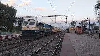 (PA) :- PUNE WDP4D WITH NIZAMBAD - PUNE EXPRESS CROSSING YEVAT TOWARDS PUNE JN