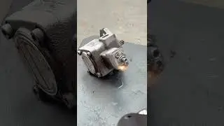 Watch MPC-300 in Action: Oil Cleanup on Water Pump Shaft