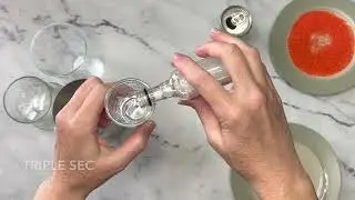 Orange Crush Cocktail | FarmWifeDrinks