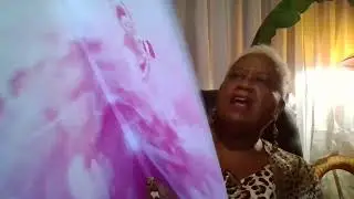Granny Hanny reads the 