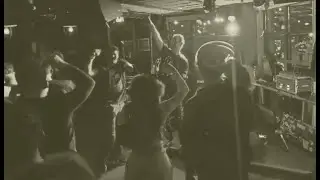 Save a Horse, Ride A Cowboy (Performed by Mclovin