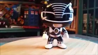 Pop! Black Ranger Signed Power Rangers Funko Vinyl Figure Review