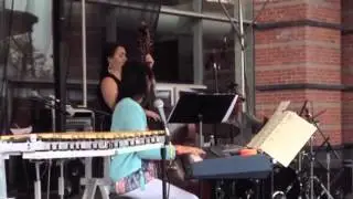 Nicki Denner Trio plays Juan Pachanga