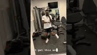 alphonso davies let get this work done ✅ #fcbayern #football #alphonsodavies