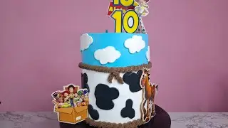 Como hacer figuras en chantilly perfectamente lisas #viralcake #cakedecorating #foryou 