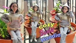 DIY Cozy Barbie Hoodie||Doll Dress making easy||easy winter doll dress||HANDMADE BARBIE OUTFIT 