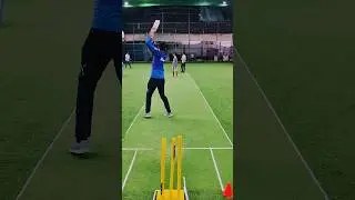 How to hit Straight Six in Turf🏏😎😎😱 #youtubeshorts #shorts #cricket