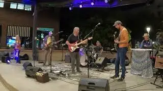 Delilah West plays Old Town Square