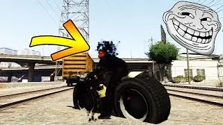 JE ME TRANSFORME EN SUPER MECHANT ET RENDS FOUS DES JOUEURS ! GTA5 TROLL MOD