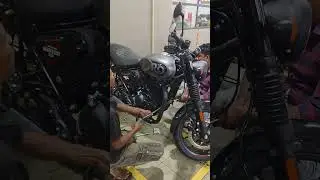 Royel Enfield hunter 350 leg guard installing #hunter350