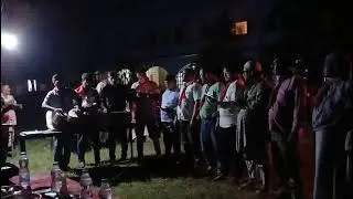 তীর হারা ঐ ঢেউয়ের সাগর পাড়ি দেব রে