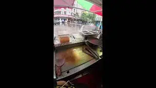 👉👉 Waking Up at 3AM to Sell Rice Balls & Egg Pancakes | Family Hustle