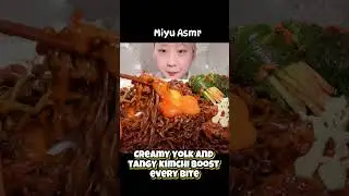Black Bean Noodles, Fried Egg & Kimchi #asmr #mukbang #blackbeannoodles #kimchi #bigbites #friedegg