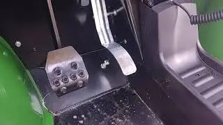 John Deere HPX815E park problem