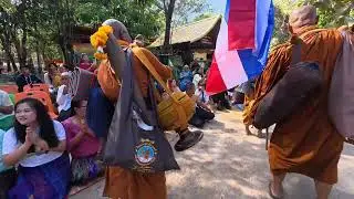ขบวนพระธุดงค์อาจารย์จรัญ