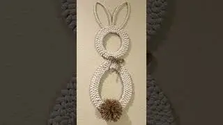Giant Rope Easter Bunny Wall hanging dollar tree DIY #easterdiy  #dollartreediy Crafty Little Beach