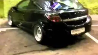 Lowered Astra H on widened steelies