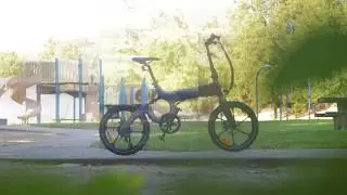 FlowDot eBike: The First Glow-In-The-Dark Magnesium Frame Ebike