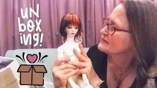 Unboxing my 3rd BJD - purchased from Denver Doll Emporium - Aimerai Dolls Glyn - Gentleman Cat Ver.