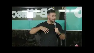Cüneyt Akan ist was ganz besonderes! - NightWash live