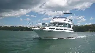 Mariner 34 MKII Flybridge Cruiser - Walkthrough
