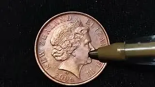 @2457 - 10 cent New Zealand dollar coin from 2006 - Queen Elizabeth II.
