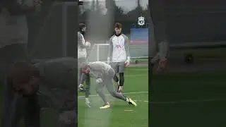 Kelleher 🧤🧤🧤 #shorts #lfc