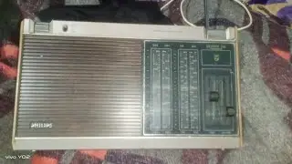 Philips skipper 4 band 558 fm radio full working condition 